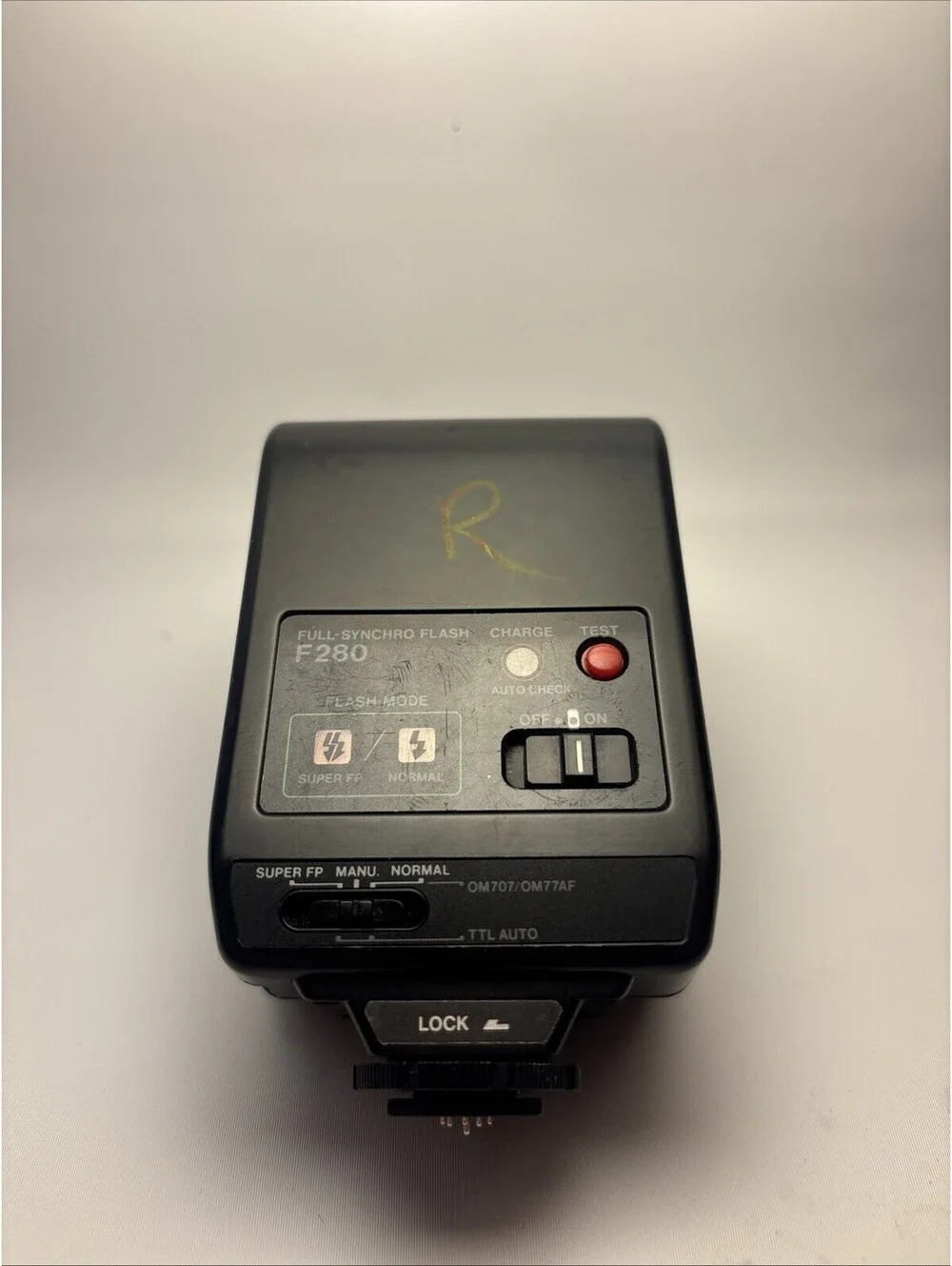 Olympus F280 Full Syncro flash for OM systme cameras Untested #2776